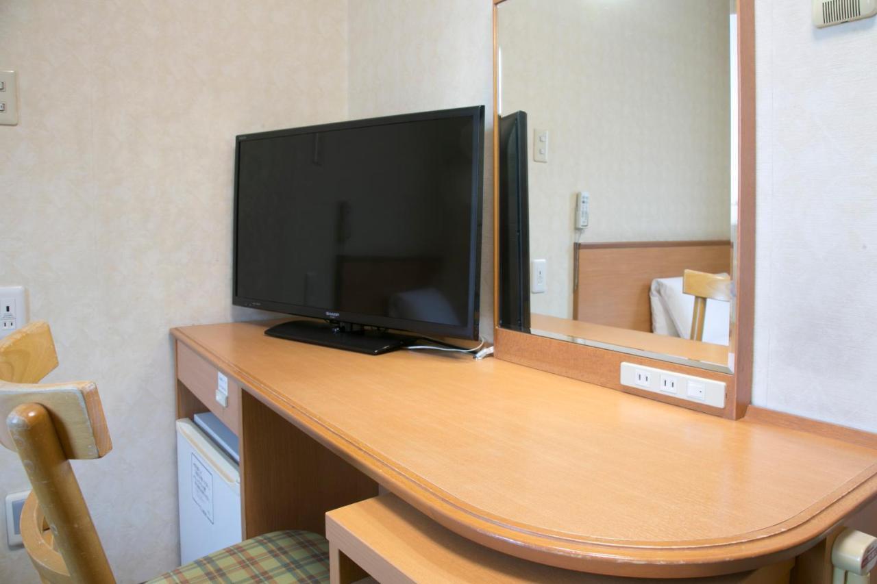 Hotel Econo Yokkaichi Bagian luar foto